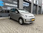 Volkswagen Up! 1.0 65 pk | Achteruitrijcamera | Airco (automatisch) | Cruise control