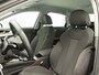 Audi A4 Limousine 35 TFSi 150 Pk Automaat Launch edition Business | Cruise Control | Parkeersensoren | Digitaal Dashboard | CarPlay | LED | Trekhaak | Navigatiesysteem | 17 Inch | 70.755 Km!