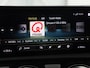 Mercedes-Benz A-klasse 180d Business Solution AMG | Carplay | Stoelverwarming | Sfeerverlichting | Park Assist | Navigatie | Widescreen | Full LED | Camera