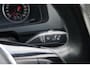 Volkswagen Transporter 2.0 TDI L2H1 Highline, Trekhaak, Apple Carplay, Airco, Cruise Control