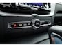 Volvo XC60 T6 Plug-in hybrid R-Design | Pano | Elek. Trekhaak | H&K | Pilot Assist | CarPlay | Navi | Stoel- Stuurverw.
