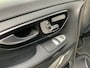 Mercedes-Benz V-klasse 300d Extra Lang Dub Cab Autom. Avantgarde Edition Elec Dub Schuifdeur Alu Velgen Camera Navi Trekhaak 2000 kg ,4 Zits Leer Volle Auto Euro 6