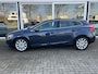 Volvo V40 2.0 D4 Summum Business 50% deal 5.475,- ACTIE Polestar Performance / Leder / Memory / Stoelverwarming / Trekhaak