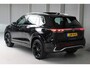 Volkswagen Tiguan 1.5 eHybrid 204PK R-Line Panoramadak | IQ-Light | Camera | Side Assist | Ergo Stoelen | Head Up Display