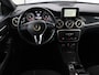 Mercedes-Benz CLA 180 AMG | Panoramadak | Stoelverwarming | Navigatie | Bi-Xenon | Park Assist | Cruise control | Sportstoelen | Half leder | Bluetooth