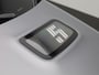 Renault 5 comfort range Roland-Garros 52 kWh | Pack Safety & Advanced Driving Assist | Harman Kardon Audio | Stoel- en Stuurwielverwarming | Camera | Draadloze Smartphonelader | 18" LMV 'Electro' | LED Pure Vision | Android Automotive