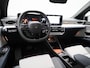 Renault 5 comfort range Roland-Garros 52 kWh | Pack Safety & Advanced Driving Assist | Harman Kardon Audio | Stoel- en Stuurwielverwarming | Camera | Draadloze Smartphonelader | 18" LMV 'Electro' | LED Pure Vision | Android Automotive