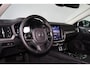 Volvo V60 T6 Recharge AWD Plus Dark - IntelliSafe Assist & Surround - 360º Camera - Harman/Kardon audio - Adaptieve LED koplampen - Verwarmde voorstoelen, stuur & achterbank - Parkeersensoren voor & achter - Elektr. bedienb. voorstoelen met geheugen - Extra getint glas - Elektr. inklapbare trekhaak - 18' LMV