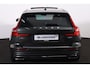 Volvo V60 T8 Recharge AWD Inscription - Panorama/schuifdak - IntelliSafe Assist & Surround - 360º Camera - Verwarmde voorstoelen - Parkeersensoren achter - Head up display - Draadloze tel. lader - Extra getint glas - 18' LMV