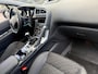 Peugeot 3008 1.2 PureTech Allure van 2de Eig met panoramadak en trekhaal en navigatie en bluetooth telefoon / media