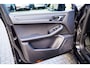 Porsche Macan 2.0 | Suede stuurwiel | Pano | Stuurwiel verwarming | Bose | Luchtvering | Dealer onderhouden |