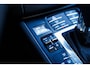 Porsche Macan 2.0 | Suede stuurwiel | Pano | Stuurwiel verwarming | Bose | Luchtvering | Dealer onderhouden |