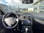 Nissan Qashqai 1.6 360 / Cruise-Control / Climate-Control / 360°-Camera / Panodak / Getint-Glas / Radio-Bluetooth / Navi / PDC / 18'' LMV / ENZ.