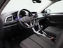 Volkswagen T-Roc 1.0 TSI Life 110 PK | Airco | Adaptive Cruise Control | Lane Assist | Parkeersensoren |