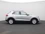 Volkswagen T-Roc 1.0 TSI Life 110 PK | Airco | Adaptive Cruise Control | Lane Assist | Parkeersensoren |