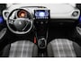Peugeot 108 1.0 e-VTi Active 2019 NAP | Carplay | Airco | Bluetooth | LED | Elektrische ramen | Centrale vergrendeling | Stuurwiel Multifunctioneel | Boekjes | Nationale Autopas