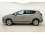 Peugeot 3008 1.2 PureTech Style 130 PK | Handgeschakeld | Trekhaak | Panorama dak | Navigatie | Cruise Control | 1500 KG Trekgewicht | 1e eigenaar