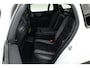 Volvo V60 T8 Recharge R-design | Memory Seats | Harman Kardon | Elek. Trekhaak | Pilot Assist | Camera
