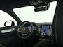 Volvo XC40 B4 Plus Dark | Parkeercamera | Stoel- en Stuurverwarming | Harman Kardon | Trekhaak