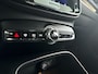 Volvo XC40 B4 Plus Dark | Parkeercamera | Stoel- en Stuurverwarming | Harman Kardon | Trekhaak
