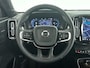 Volvo XC40 B4 Plus Dark | Parkeercamera | Stoel- en Stuurverwarming | Harman Kardon | Trekhaak