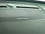 Volvo XC40 B4 Plus Dark | Parkeercamera | Stoel- en Stuurverwarming | Harman Kardon | Trekhaak