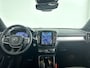 Volvo XC40 B4 Plus Dark | Parkeercamera | Stoel- en Stuurverwarming | Harman Kardon | Trekhaak