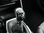Peugeot 2008 1.2 PureTech 100 Allure | Lichtmetalen velgen | Navigatie | Climate control | Achterruitrijcamera |