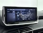 Peugeot 2008 1.2 PureTech 100 Allure | Lichtmetalen velgen | Navigatie | Climate control | Achterruitrijcamera |