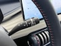 BYD Atto 3 ACCU 60kWh Design Pano-dak Leer+Elektr.Verst. Warmtepomp Adaptieve Cruise 360°Camera Apple Carplay Android Auto Elektr.Achterklep Design Verkeersbord detectie WiFi DAB Led Rijstrooksensor Keyless Smartphone Entry Fabrieksgarantie tot 14-12-2030/150.000km Garantie op de LFP Accu tot 14-12-2030/200.000km €44.000,- Nieuw!