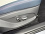 BYD Atto 3 ACCU 60kWh Design Pano-dak Leer+Elektr.Verst. Warmtepomp Adaptieve Cruise 360°Camera Apple Carplay Android Auto Elektr.Achterklep Design Verkeersbord detectie WiFi DAB Led Rijstrooksensor Keyless Smartphone Entry Fabrieksgarantie tot 14-12-2030/150.000km Garantie op de LFP Accu tot 14-12-2030/200.000km €44.000,- Nieuw!
