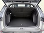 BYD Atto 3 ACCU 60kWh Design Pano-dak Leer+Elektr.Verst. Warmtepomp Adaptieve Cruise 360°Camera Apple Carplay Android Auto Elektr.Achterklep Design Verkeersbord detectie WiFi DAB Led Rijstrooksensor Keyless Smartphone Entry Fabrieksgarantie tot 14-12-2030/150.000km Garantie op de LFP Accu tot 14-12-2030/200.000km €44.000,- Nieuw!