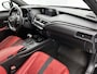 Lexus UX 250h F Sport Line | Head-up Display | Stoelverwarming | Half Leder/Alcantara |