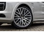 Porsche Cayenne Coupé 3.0 E-Hybrid 462pk SportDesign | Pano | 22'' Wielen | ACC | Softclose | Bose | Stoelventilatie | Head-Up | 360 Camera |