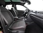 Volkswagen T-Roc 1.5 TSI Sport DSG | Panoramadak | Trekhaak | Adaptieve Cruise | Elek. Achterklep | Zondag Open!