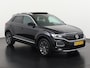 Volkswagen T-Roc 1.5 TSI Sport DSG | Panoramadak | Trekhaak | Adaptieve Cruise | Elek. Achterklep | Zondag Open!