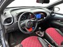 Toyota Aygo X 1.0 VVT-i S-CVT Limited | Stoelverwarming | Draadloos laden | Half lederen bekleding | Parkeersensoren | Achteruitrijcamera |