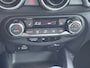 Nissan Juke 1.0 DIG-T Acenta Navigatie ( via Apple Carplay ), Climate Control, Cruise Control, Afn.Trekhaak, Stoelverwarming