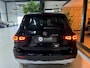 Mercedes-Benz GLB 200 Business Solution Garantie Camera Ambient Carplay StoelVW Cruise Clima Navi PDC Led Dab Rijklaar