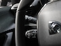 Peugeot e-2008 EV Active 54 kWh 156PK | 1ste eigenaar | AppleCarPlay/AndroidAuto | Armsteun | Climate Control | Cruise Control | Camera | FULL LED | Navigatie | Parkeersensoren | Isofix |