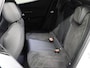 Peugeot 2008 1.2 130PK GT | 1ste eigenaar | AppleCarplay/Android Auto | Alcantara/LEER | 17"LMV | Camera | AUTOMAAT | Keyless | Adaptive Cruise Control | Climate Control | Camera | FULL LED | Two-Tone | Sfeerverlichting | Isofix | Privacy Glass |