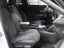 Peugeot 2008 1.2 130PK GT | 1ste eigenaar | AppleCarplay/Android Auto | Alcantara/LEER | 17"LMV | Camera | AUTOMAAT | Keyless | Adaptive Cruise Control | Climate Control | Camera | FULL LED | Two-Tone | Sfeerverlichting | Isofix | Privacy Glass |