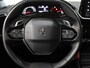 Peugeot 2008 1.2 130PK Active Pack | AUTOMAAT | AppleCarPlay/AndroidAuto | Armsteun | Climate Control | Cruise Control | FULL LED | LMV | Parkeersensoren | Isofix | Afneembare Trekhaak |