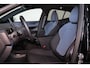 Volvo EX30 Extended Range Ultra 69 kWh - Panoramadak - Climate Pack - Adaptive Cruise Control - dodehoekdetectie met correctie - 360º Camera - Harman/Kardon audio - Parkeersensoren voor & achter - Draadloze tel. lader - Extra getint glas - 20' LMV