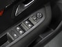 Peugeot e-208 Active Pack 50kWh 136PK | 1ste eigenaar | ACCURAPPORT 96% | 3 FASE | Armsteun | Navigatie | Climate Control | Parkeersensoren | 16"LMV | AUTOMAAT | Isofix |