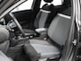 Citroën E-C4X Ë-C4 X Feel 50kWh 136PK | 1ste eigenaar | 3 FASE | AppleCarPlay/AndroidAuto | Armsteun | Parkeersensoren | LED lampen | Navigatie | 18"LMV | Cruise Control | Climate Control | AUTOMAAT | Isofix |