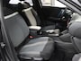 Citroën E-C4X Ë-C4 X Feel 50kWh 136PK | 1ste eigenaar | 3 FASE | AppleCarPlay/AndroidAuto | Armsteun | Parkeersensoren | LED lampen | Navigatie | 18"LMV | Cruise Control | Climate Control | AUTOMAAT | Isofix |