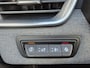Renault Clio 1.0 TCe 90 Techno Handgeschakeld / Pack winter / Draadloze telefoon lader / Keyless Entry/Start / Achteruitrijcamera / Stuur-, en Stoel verwarming / Climate control / Apple Carplay Android Auto /