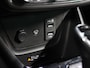 Opel Crossland X 1.2 Turbo 110PK Innovation | AUTOMAAT | Camera | Stoel/Stuur Verwarming | AppleCarPlay/AndroidAuto | Climate Control | Cruise Control | Isofix | Privacy Glass | Parkeersensoren | Two-Tone |