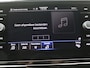 Volkswagen T-Roc 1.5 TSI R-Line Edition 150PK DSG Pano-Schuifdak, Black Style, Trekhaak, Matrix LED, Keyless, 16” lm winterset, Elektr. Achterklep, 18” LM Velgen, Side Assist